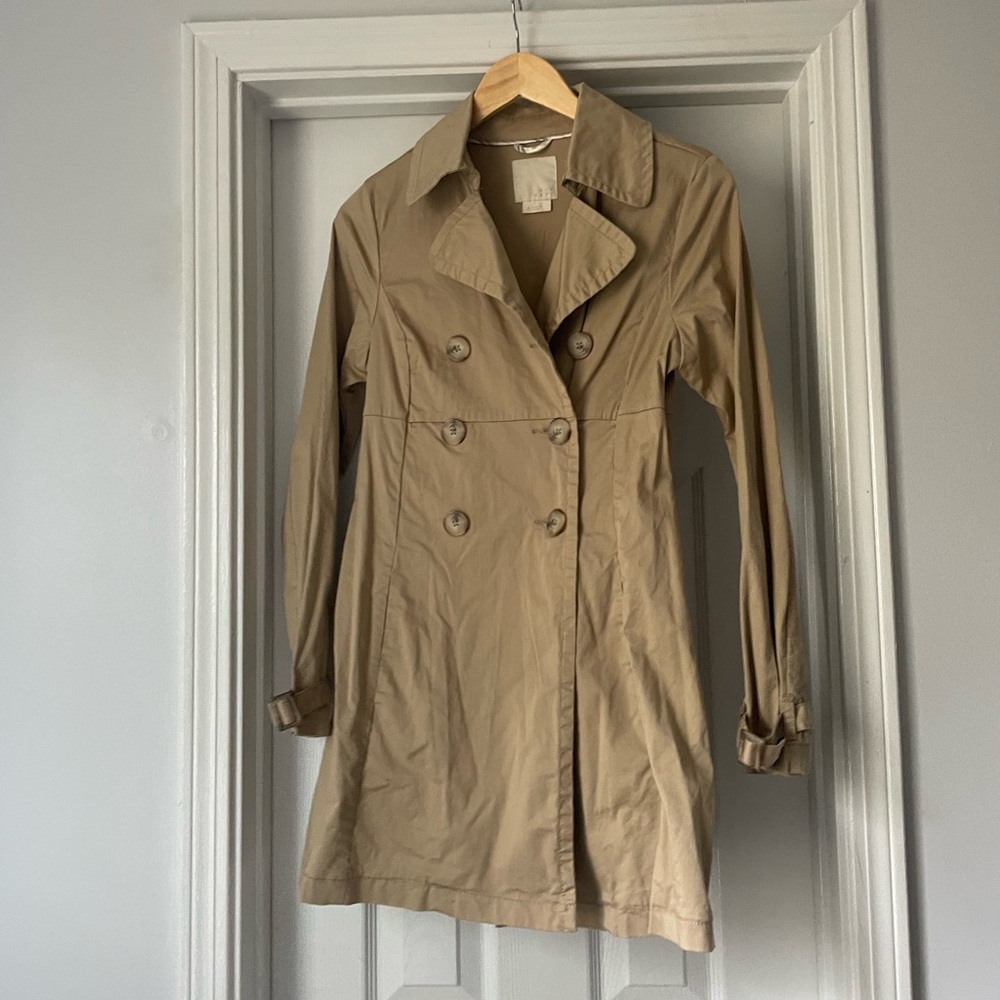Old Navy Classic Tan Trench Coat